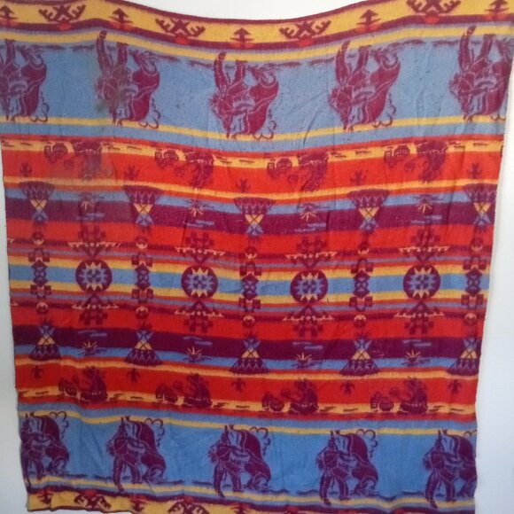 BEACON '40s Reversible Pictorial Camp Blanket IndianTeePees Campfires Horses